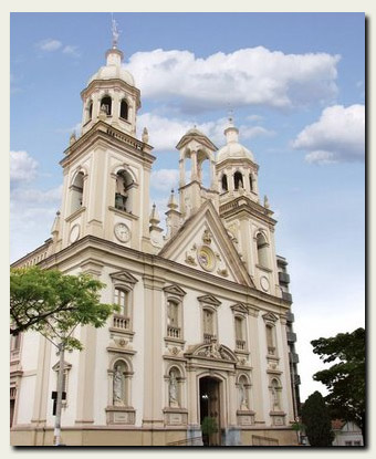 Catedral de Santo Antônio em Guaratinguetá